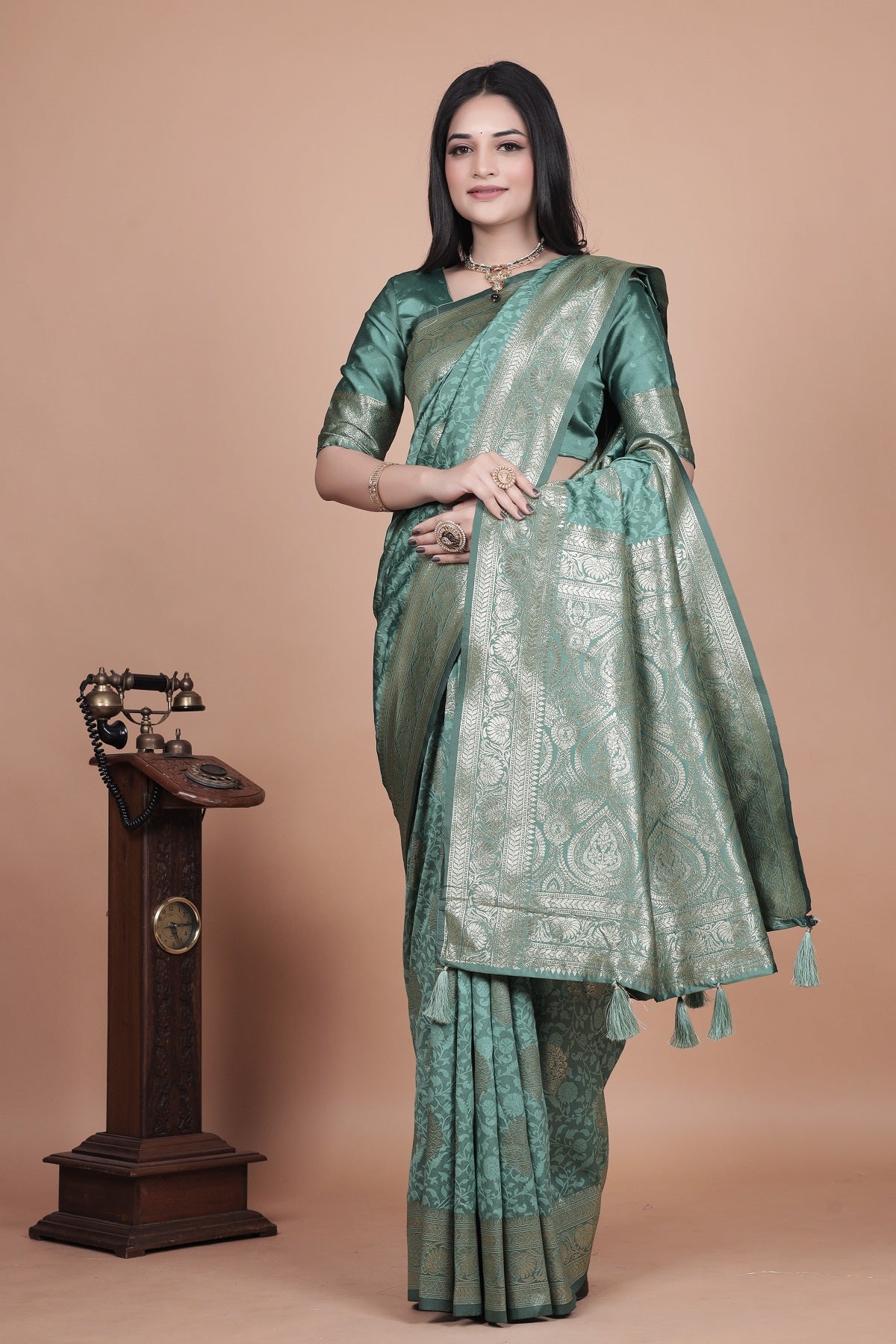Exquisite Green Silk Saree with Gold Zari Work – Indian Wedding Saree