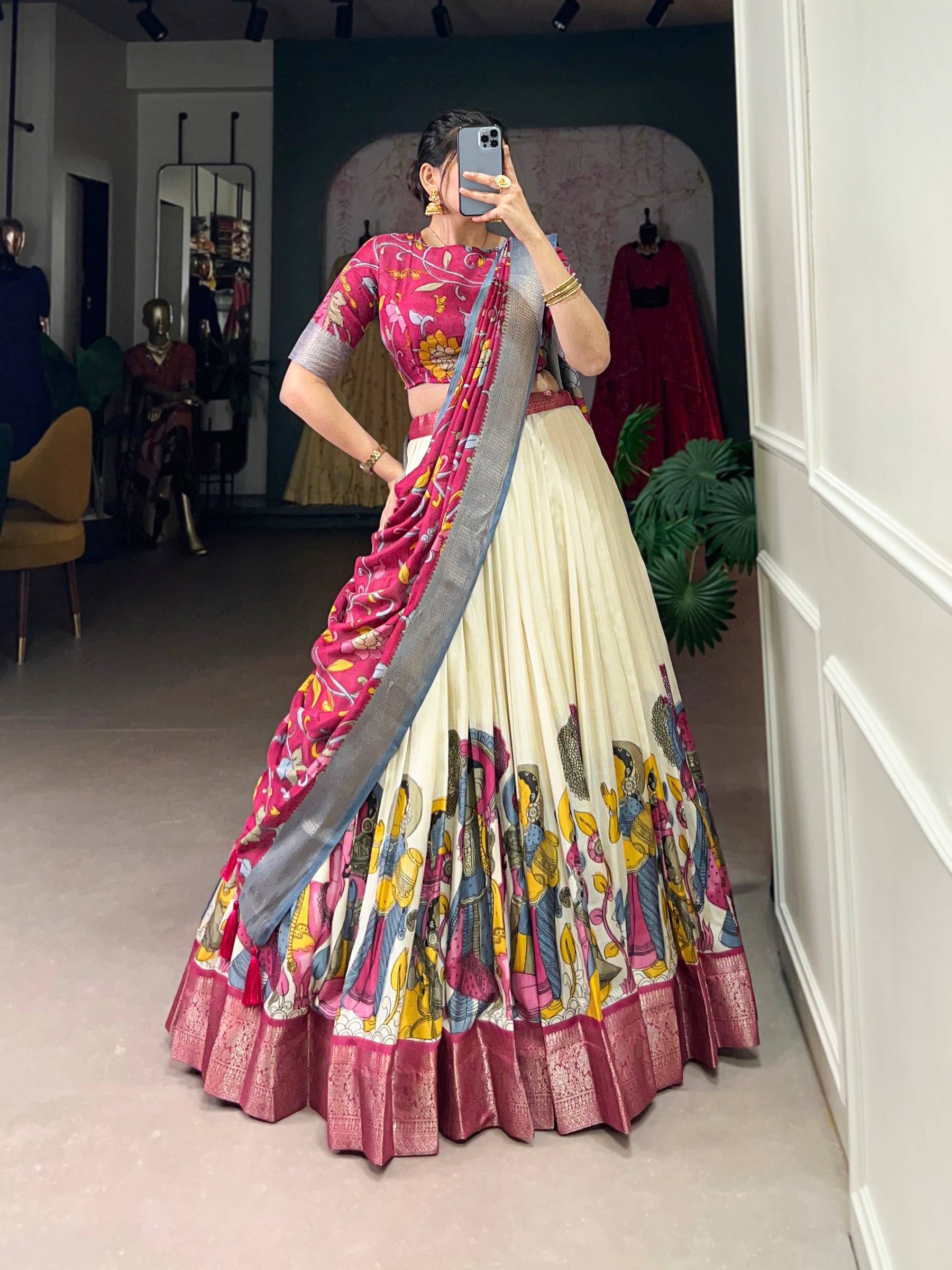 Gorgeous Off White Lehenga with Intricate Artwork & Embellished Border