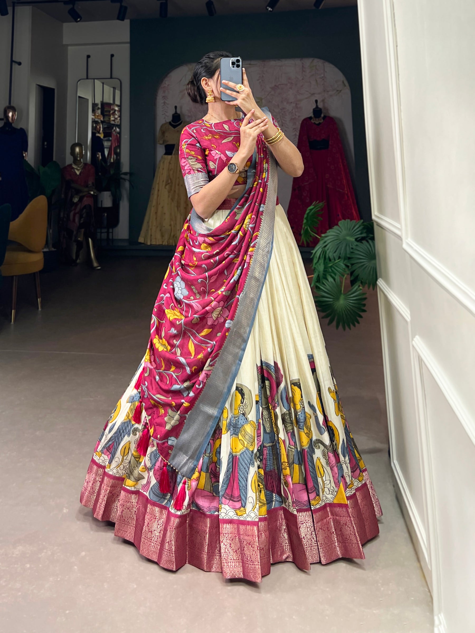 Gorgeous Off White Lehenga with Intricate Artwork & Embellished Border