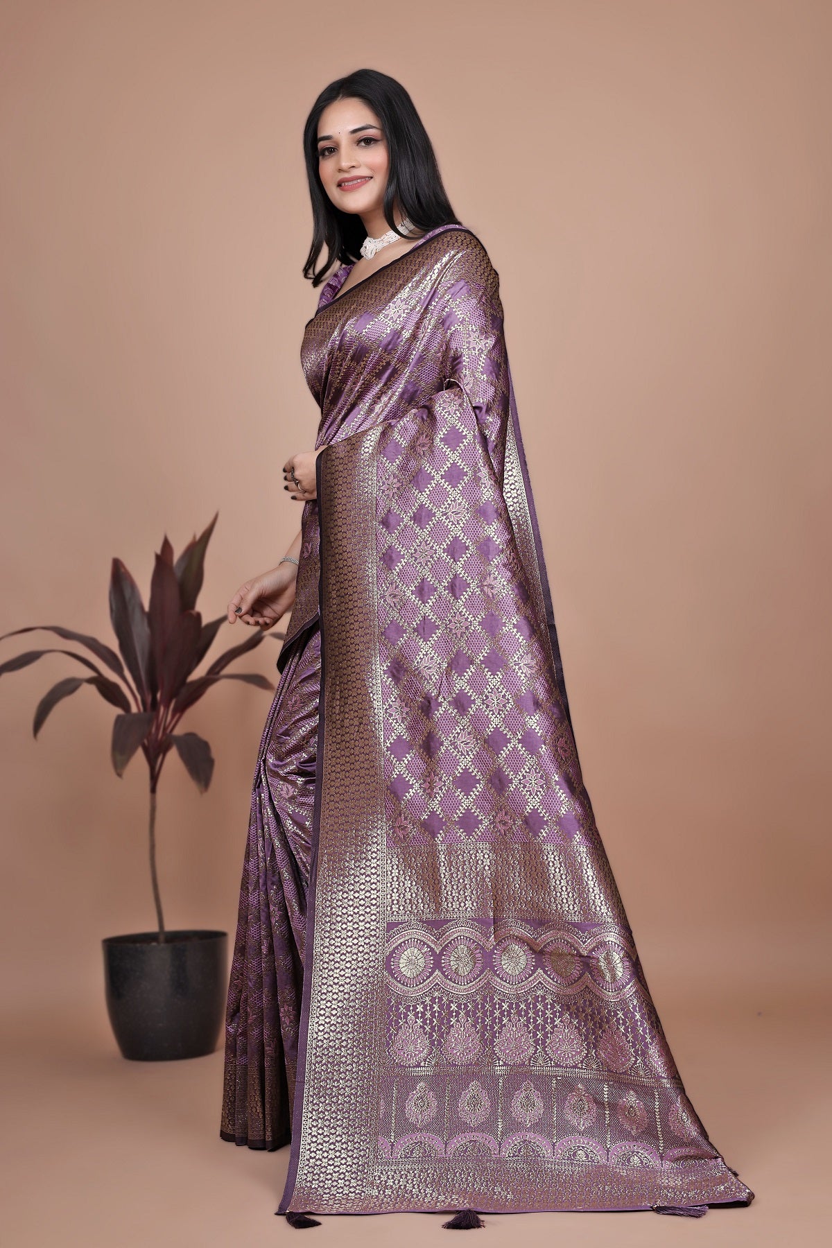 Purple Banarasi Silk Saree with Traditional Zari Work & Tassel Detailing – Ideal for Weddings, Parties, and Festive Occasions