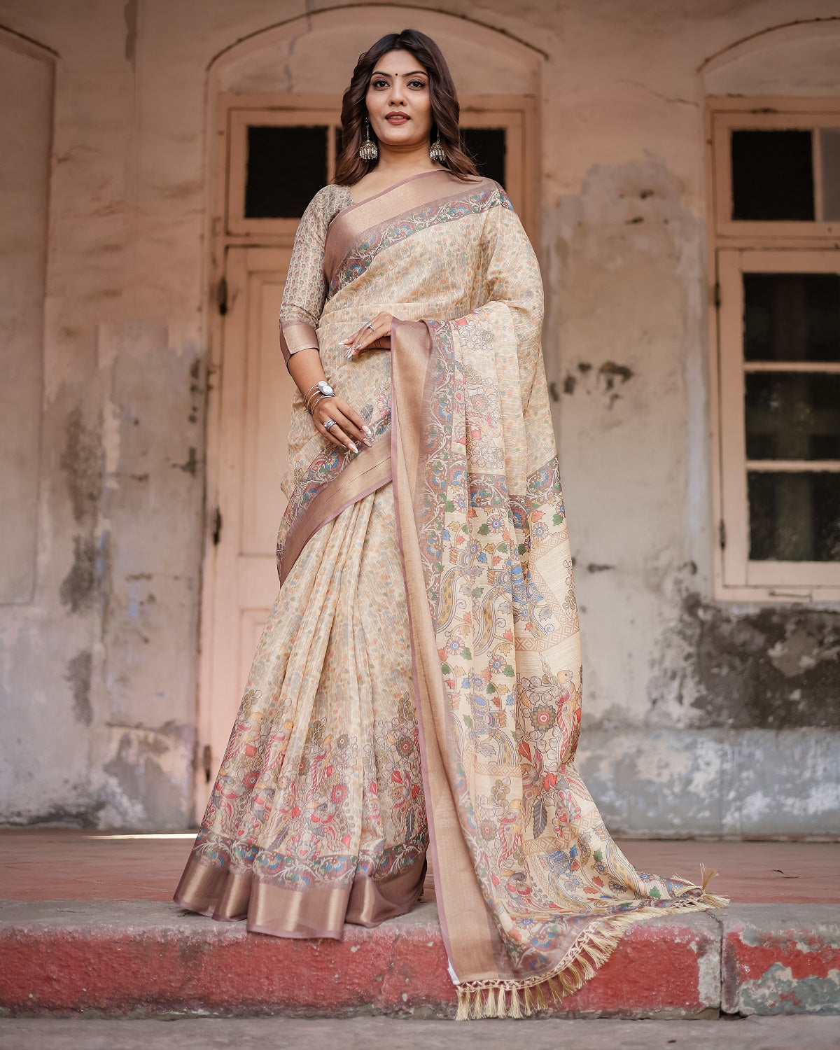 Printed Off White Linen Saree for Women with Multicolor Pallu and Ethnic Border – Lightweight Casual Wear
