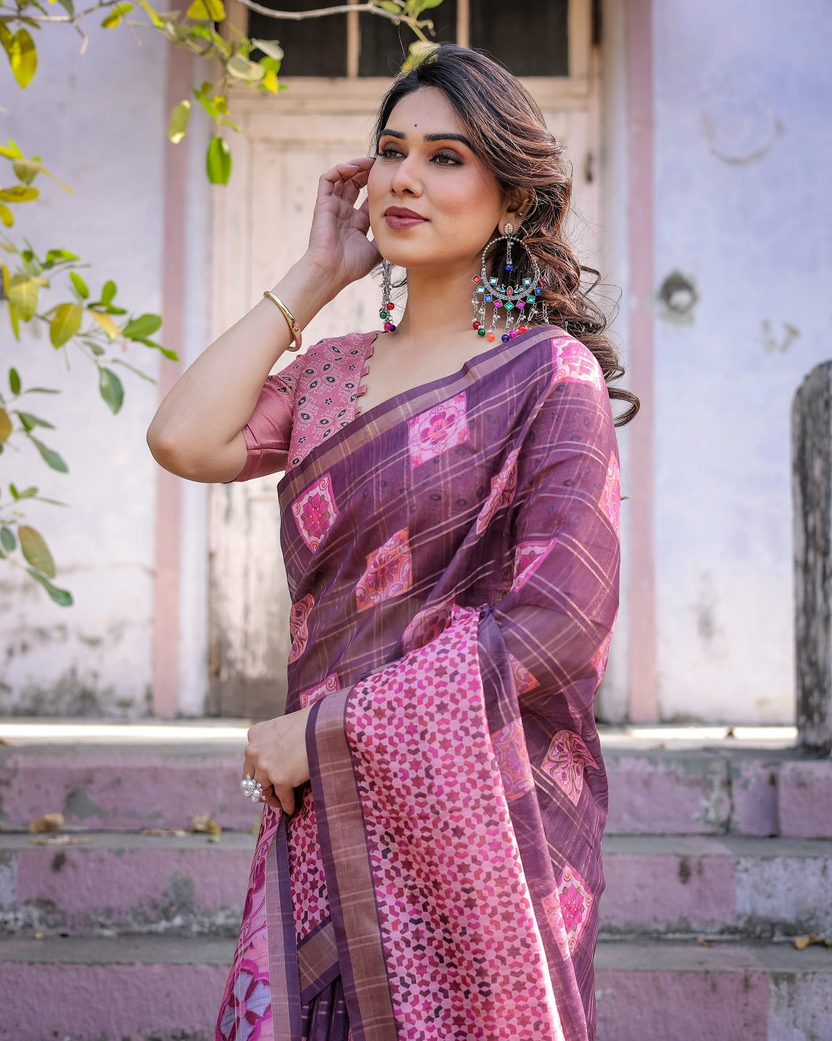 Printed Pink Linen Saree for Women with Multicolor Pallu and Ethnic Border – Lightweight Casual Wear