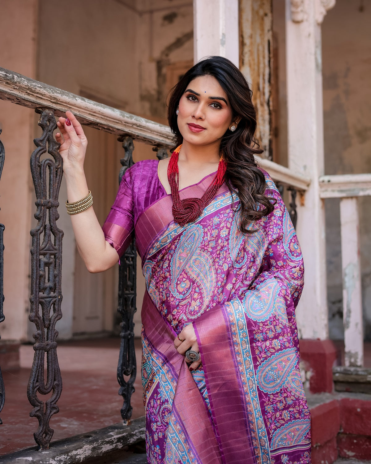 Printed Multicolor Linen Saree for Women with Multicolor Pallu and Ethnic Border – Lightweight Casual Wear