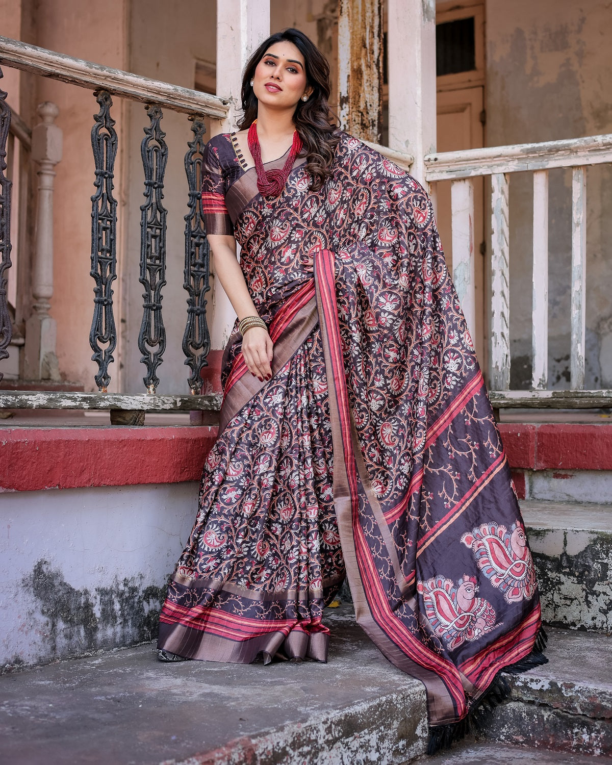 Printed Wine Linen Saree for Women with Multicolor Pallu and Ethnic Border – Lightweight Casual Wear