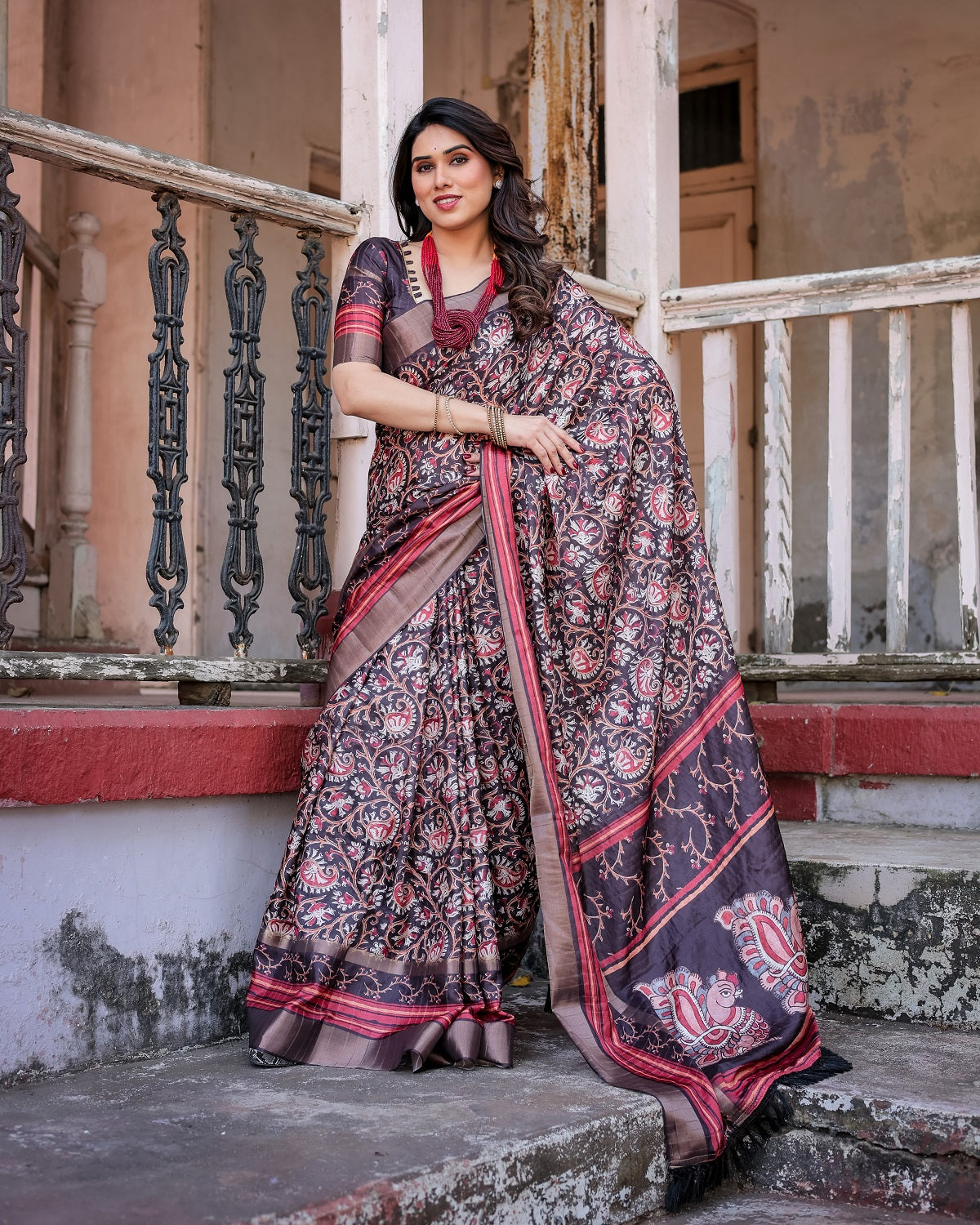 Printed Wine Linen Saree for Women with Multicolor Pallu and Ethnic Border – Lightweight Casual Wear