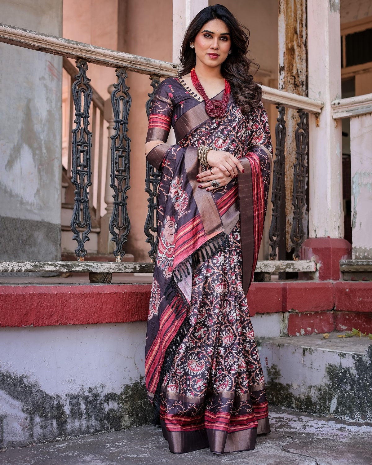 Printed Wine Linen Saree for Women with Multicolor Pallu and Ethnic Border – Lightweight Casual Wear