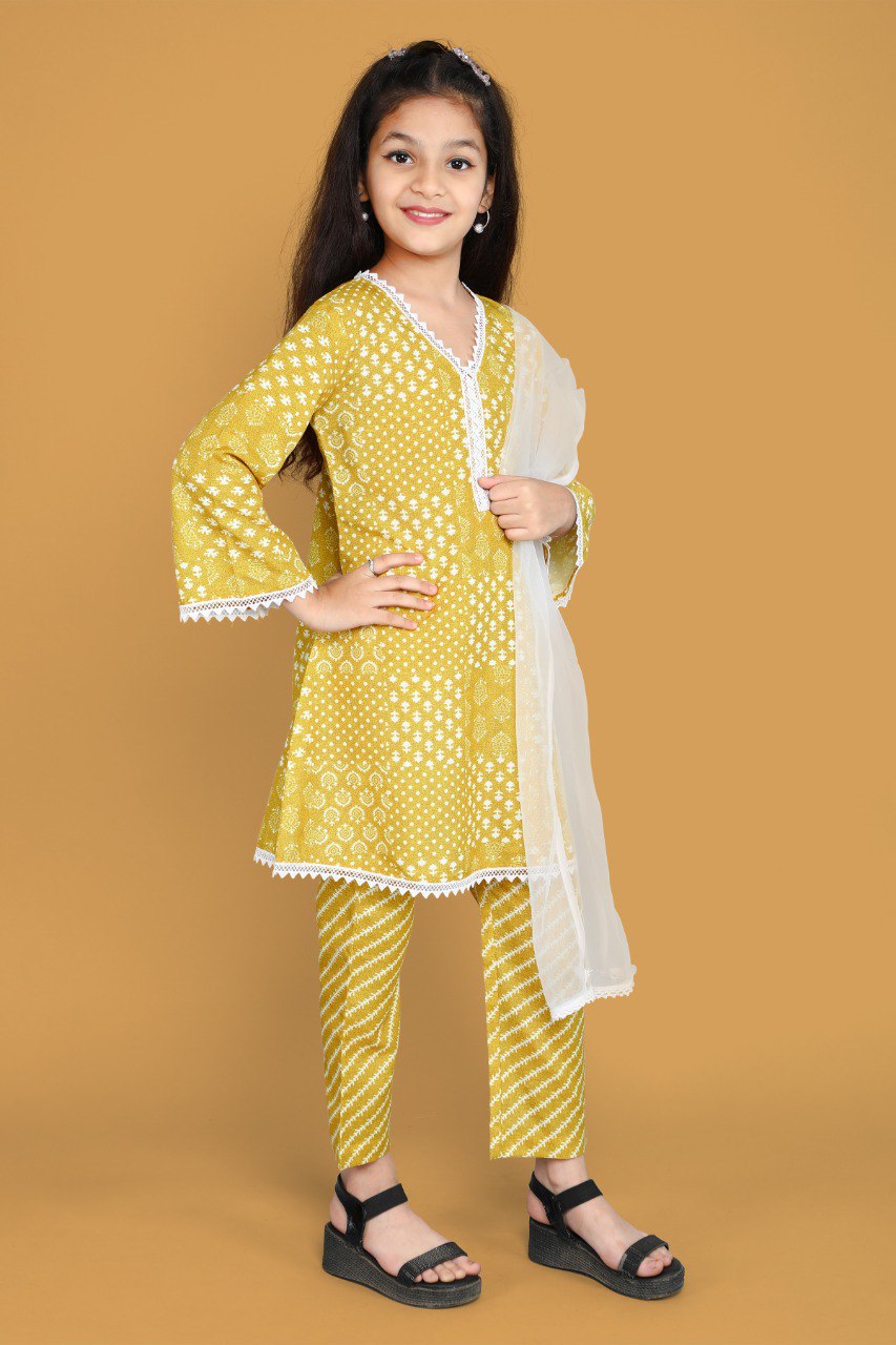 Girls lovely yellow and white salwar kameez And Dupatta Set