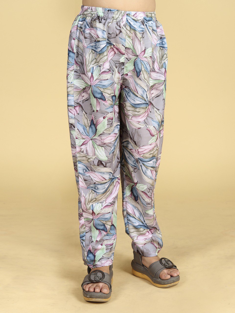 Kids Ethnic Wear Set - Floral Print Kurti with Pink Chiffon Dupatta