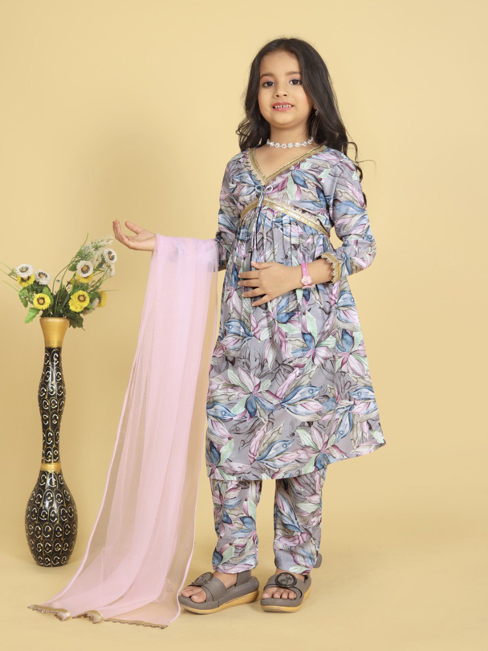 Kids Ethnic Wear Set - Floral Print Kurti with Pink Chiffon Dupatta