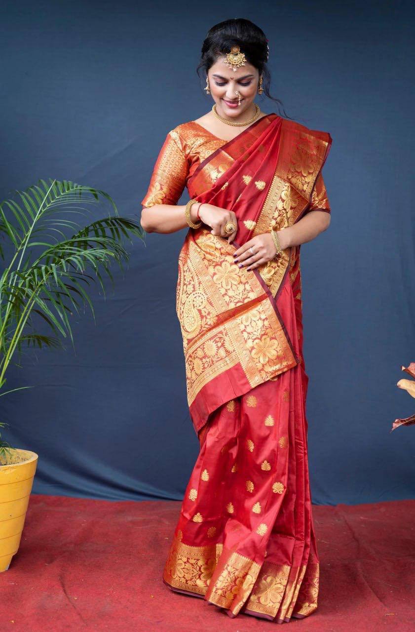 Glamgait Soft Lichi Silk Jacquard Saree