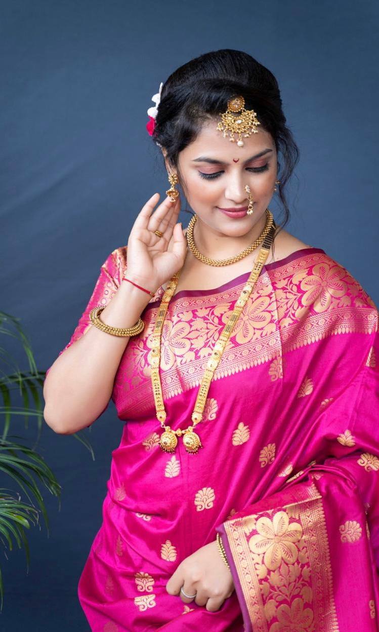 Glamgait Soft Lichi Silk Jacquard Saree