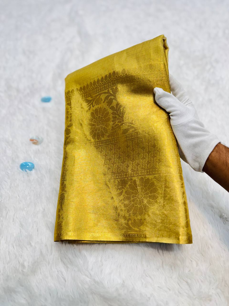 Elegant Golden Silk Saree with Intricate Brocade Work – Traditional Festive Wear for Women