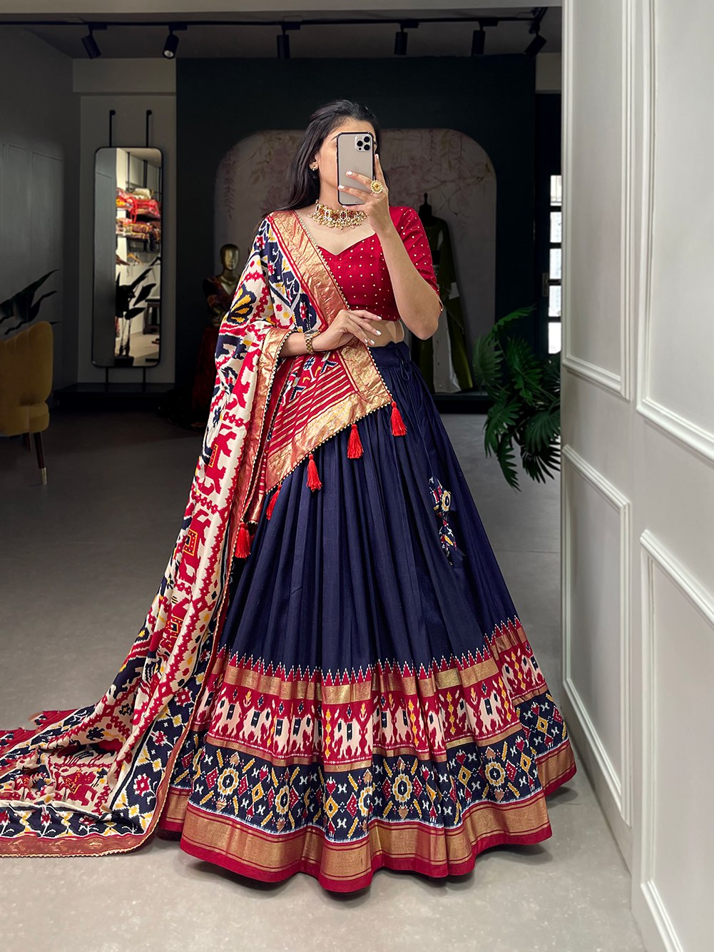 Glamgait Navy Blue Patola Lehenga Choli with Banarasi Border & Traditional Printed Dupatta