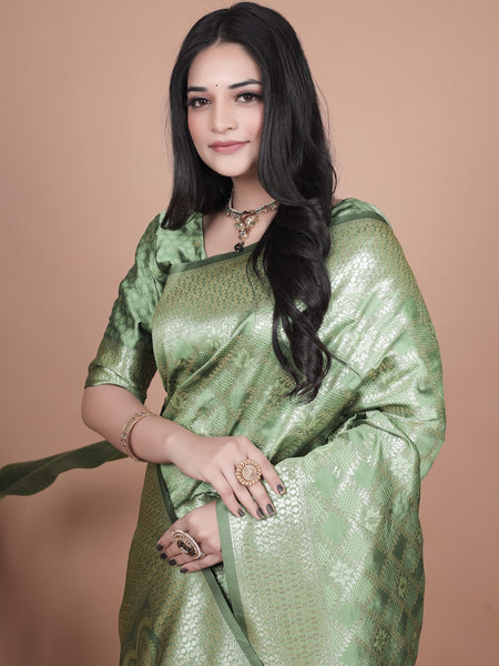 Green Banarasi Silk Saree with Traditional Zari Work and Tassel Detailing – Perfect for Weddings, Festive Occasions, and Parties