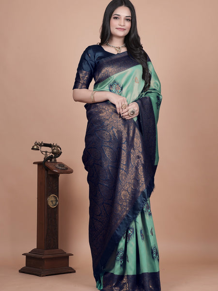 Stunning Green and Blue Silk Saree with Floral Patterns and Zari Work – Ideal for Special Occasions