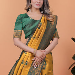 Exquisite Gold and Green Silk Saree with Golden Zari Border – Wedding & Party Wear Saree