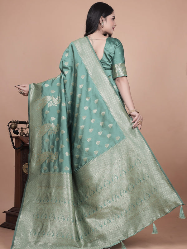  Green Silk Saree with Intricate Peacock Zari Work – Traditional Banarasi Design for Weddings & Festive Occasions