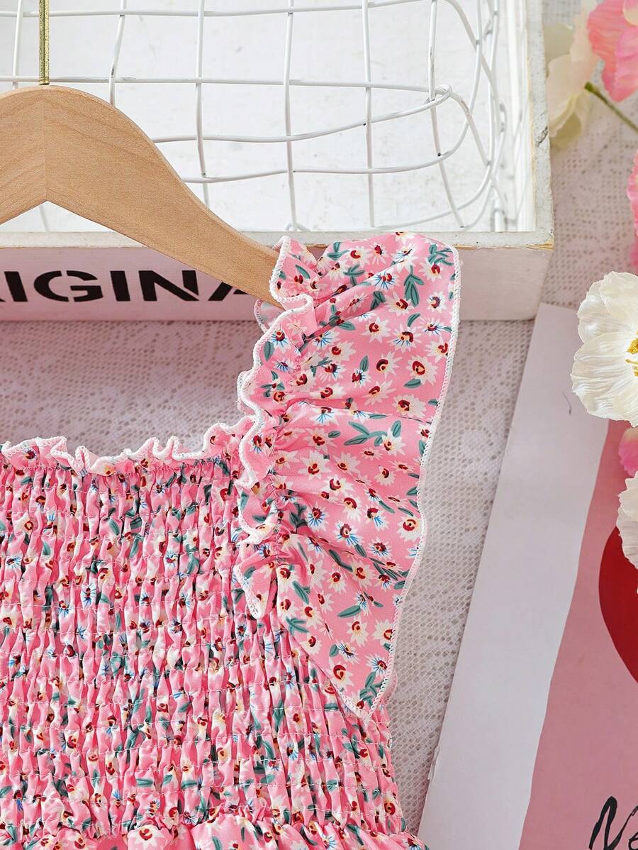 Glamgait Pink Color Floral Printed Flared Sleeve Kids Baby Dress