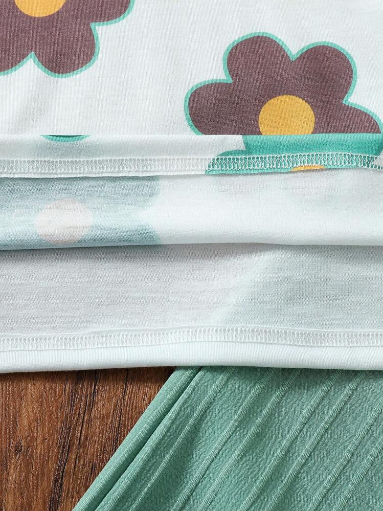 Girls Floral Printed Crop Top with Mint Green Pleated Wide Leg Pants Co-Ord Set