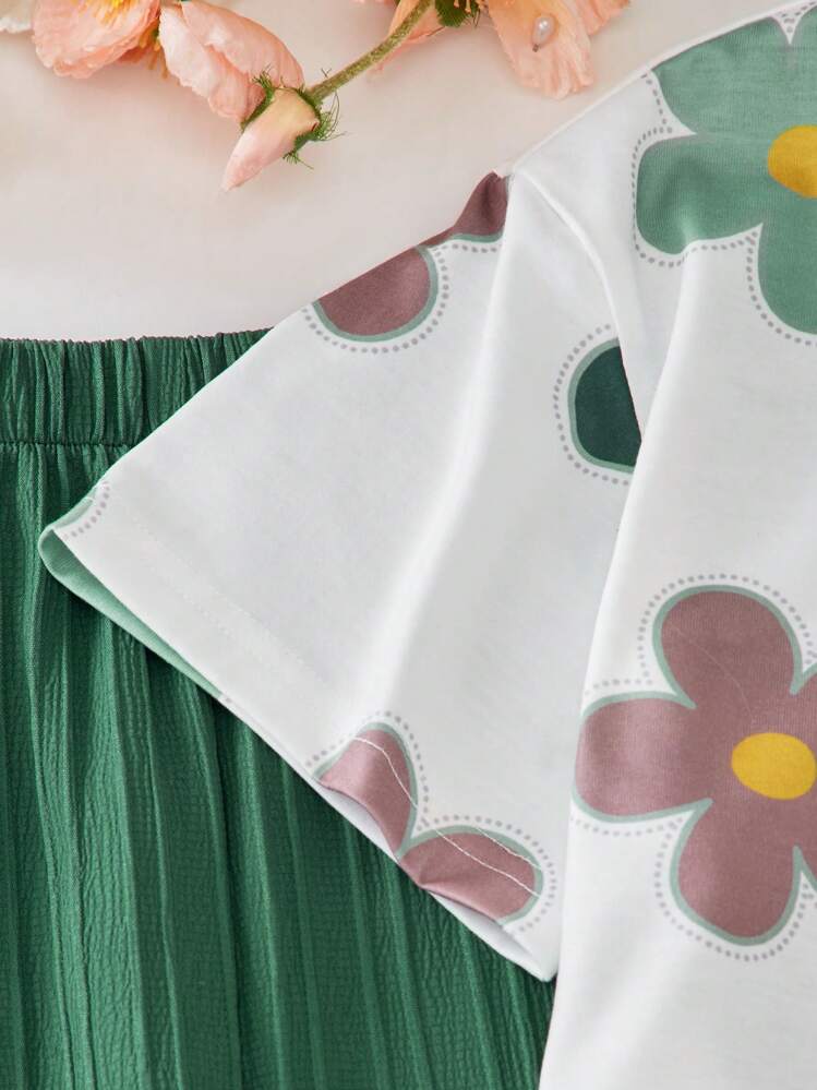 Girls Floral Printed Crop Top with Green Pleated Wide Leg Pants Co-Ord Set