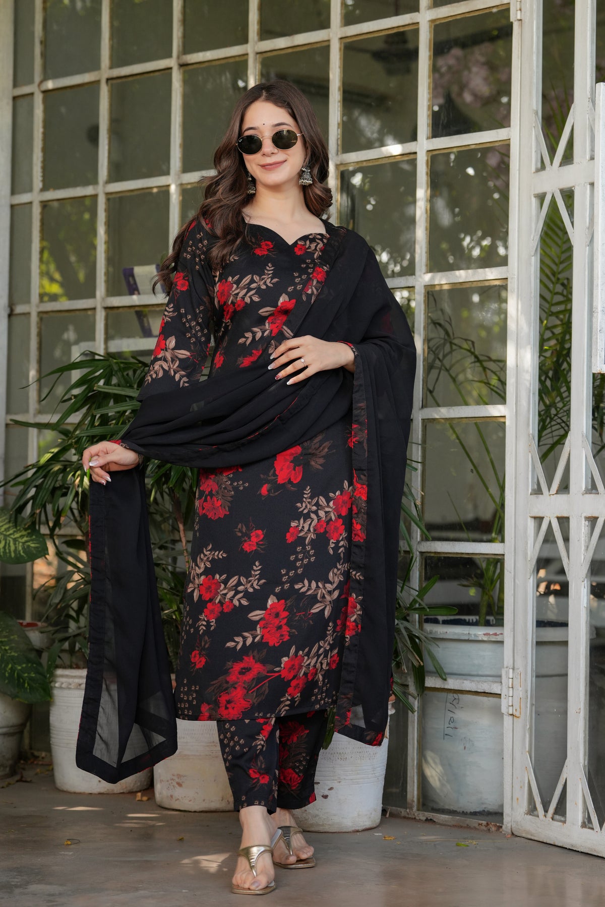 Black Red Floral Kurta Set with Dupatta for Women