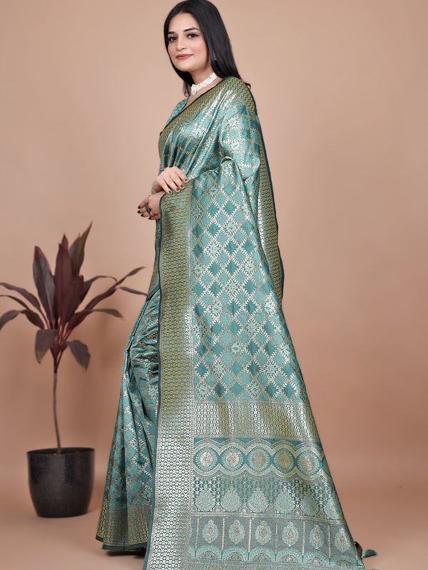 Green Banarasi Saree with Intricate Zari Work for Weddings & Festivals – Premium Silk Traditional Saree
