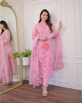 Blush Pink Floral Kurta Set with Organza Dupatta