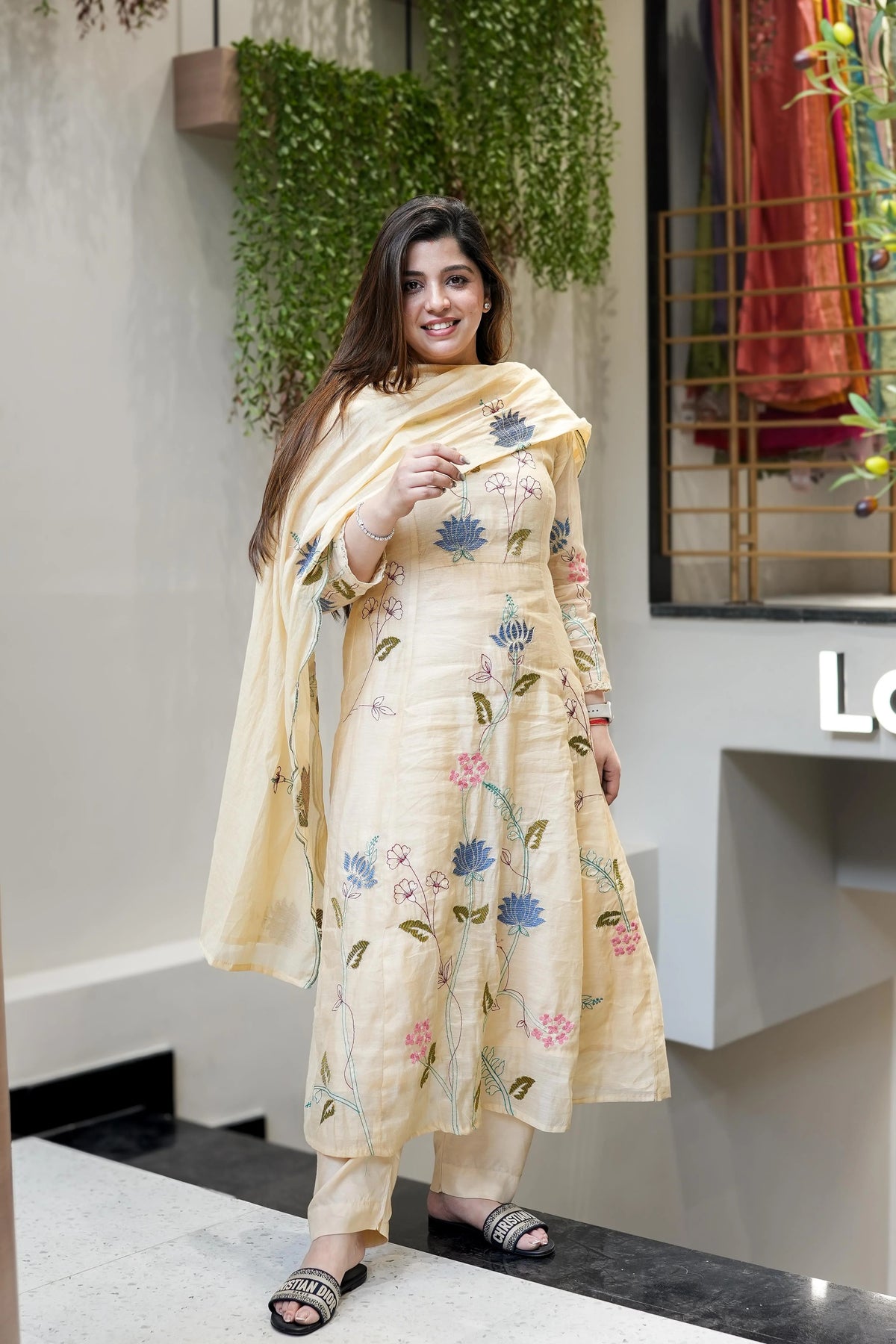 Cream Floral Embroidered Kurta Set with Dupatta