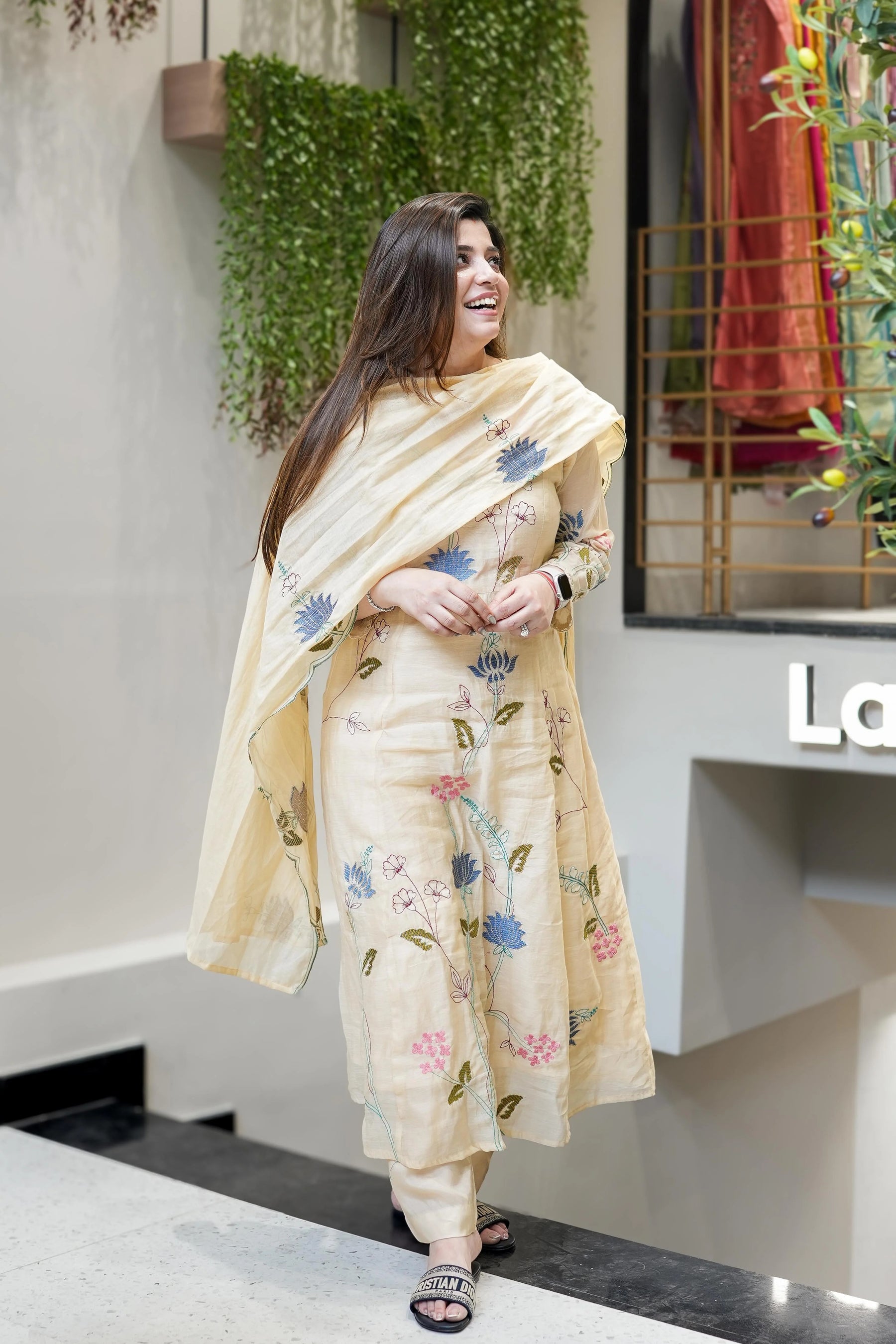 Cream Floral Embroidered Kurta Set with Dupatta