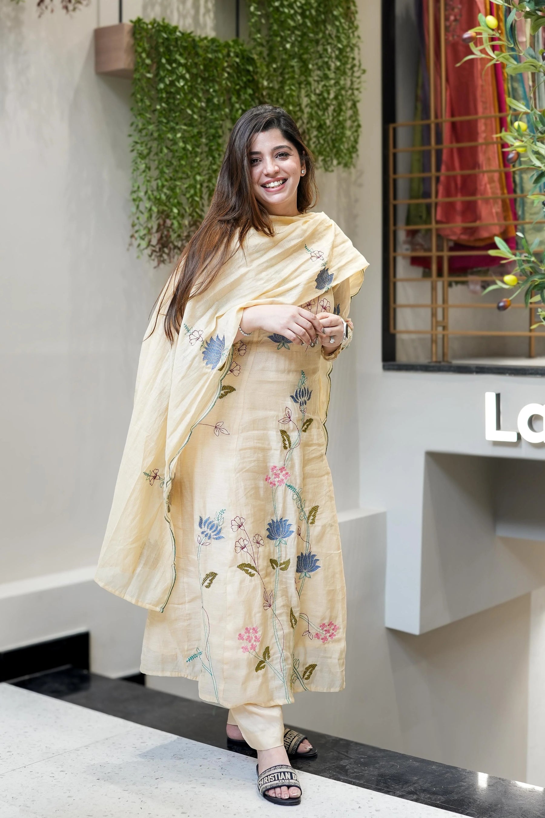 Cream Floral Embroidered Kurta Set with Dupatta