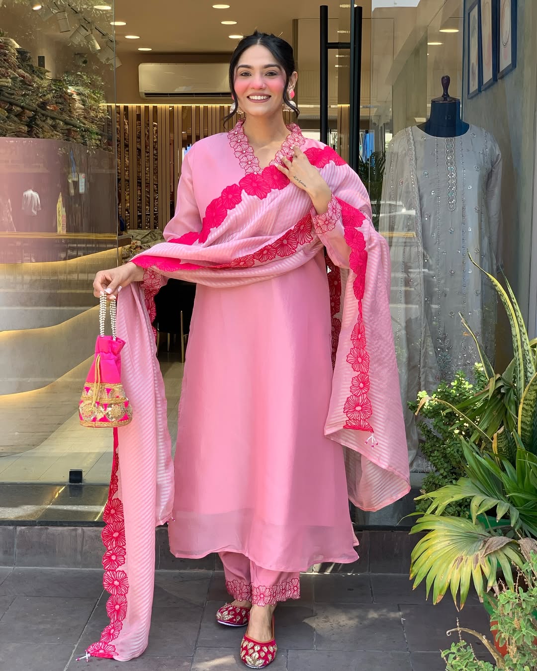 Blush Pink Embroidered Kurta Set with Dupatta for Women