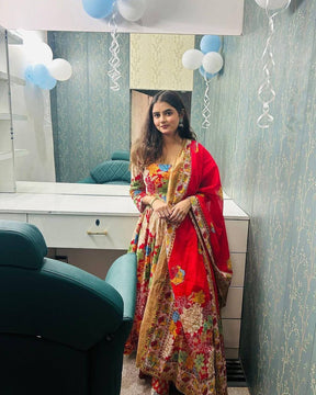 Women's Anarkali Suit Trending Floral Anarkali with Designer Dupatta