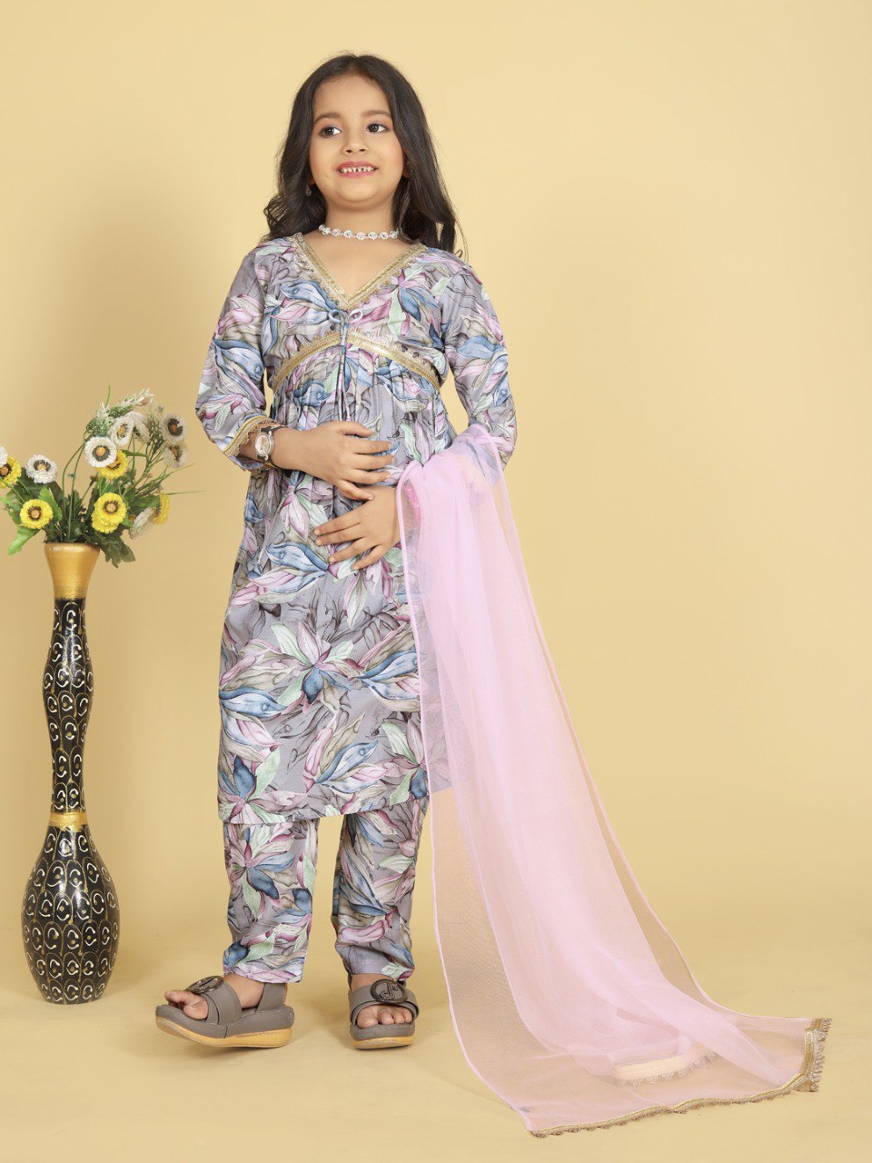 Kids Ethnic Wear Set - Floral Print Kurti with Pink Chiffon Dupatta