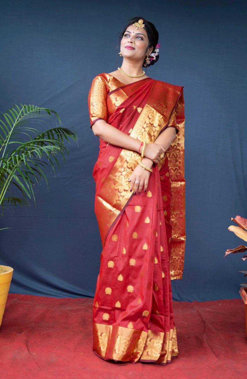 Glamgait Soft Lichi Silk Jacquard Saree