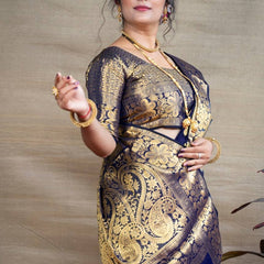 Glamgait Soft Lichi Silk Jacquard Saree