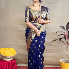 Glamgait Soft Lichi Silk Jacquard Saree