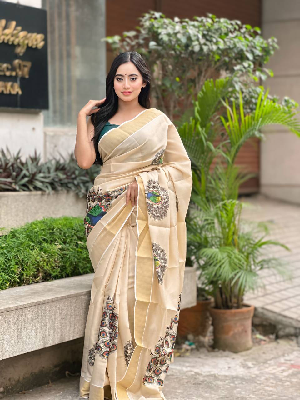 Beige Soft Banarasi Saree with Majestic Peacock Print – Elegant Traditional Wear for Women