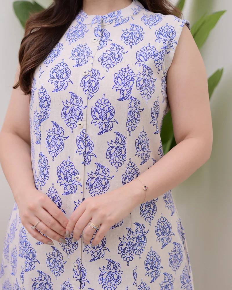 White & Blue Floral Printed Sleeveless Long Kurta with Palazzo