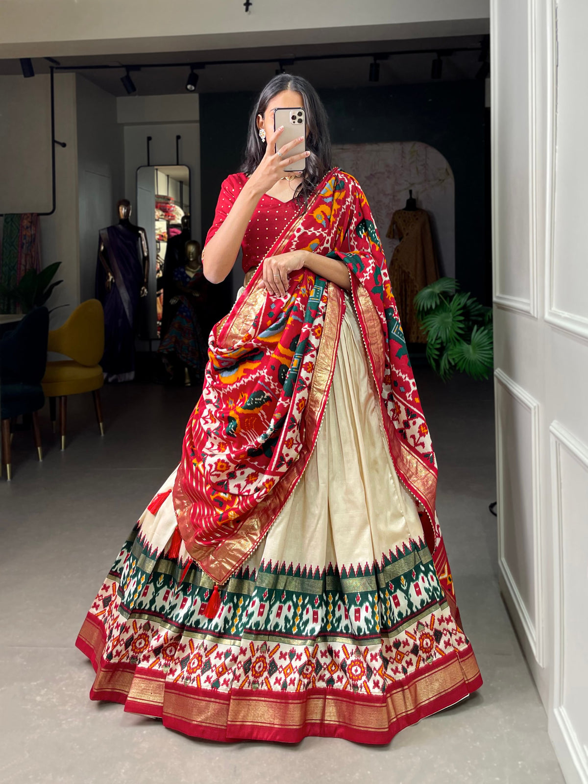 Glamgait Cream Patola Lehenga Choli with Red Printed Dupatta & Banarasi Border