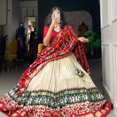 Glamgait Cream Patola Lehenga Choli with Red Printed Dupatta & Banarasi Border