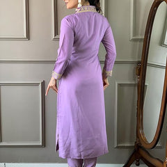 Women Lavender Embroidered Kurta Set with Purple Leheriya Dupatta
