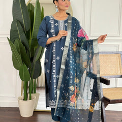 Women Teal Blue Embroidered Kurta Set with Floral Organza Dupatta