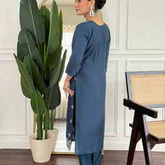 Women Teal Blue Embroidered Kurta Set with Floral Organza Dupatta