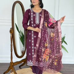 Women Wine Embroidered Kurta Set with Floral Organza Dupatta