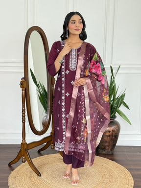 Women Wine Embroidered Kurta Set with Floral Organza Dupatta