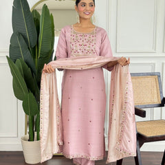 Women Blush Pink Color Embroidered Kurta Set with Dupatta