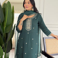 Women Dark Green Embroidered Kurta Set with Dupatta