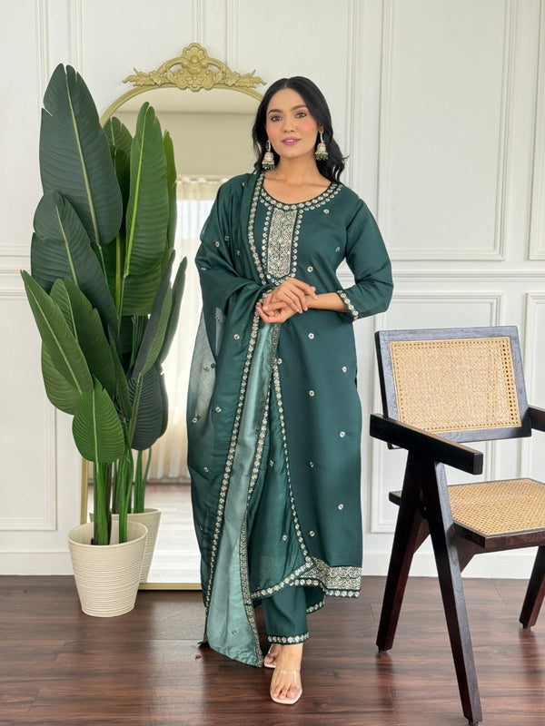 Women Dark Green Embroidered Kurta Set with Dupatta