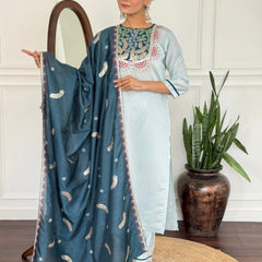 Women Sky Blue Embroidered Kurta Set with Contrast Dupatta