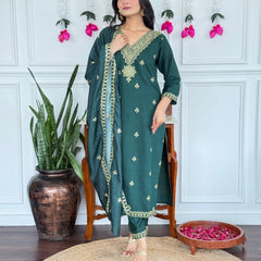 Women Dark Green Embroidered Kurta Set with Dupatta